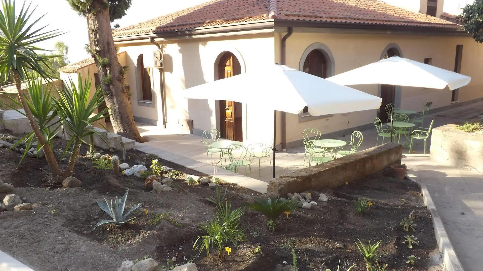 Albergo Diffuso Borgo Gallodoro Hotel