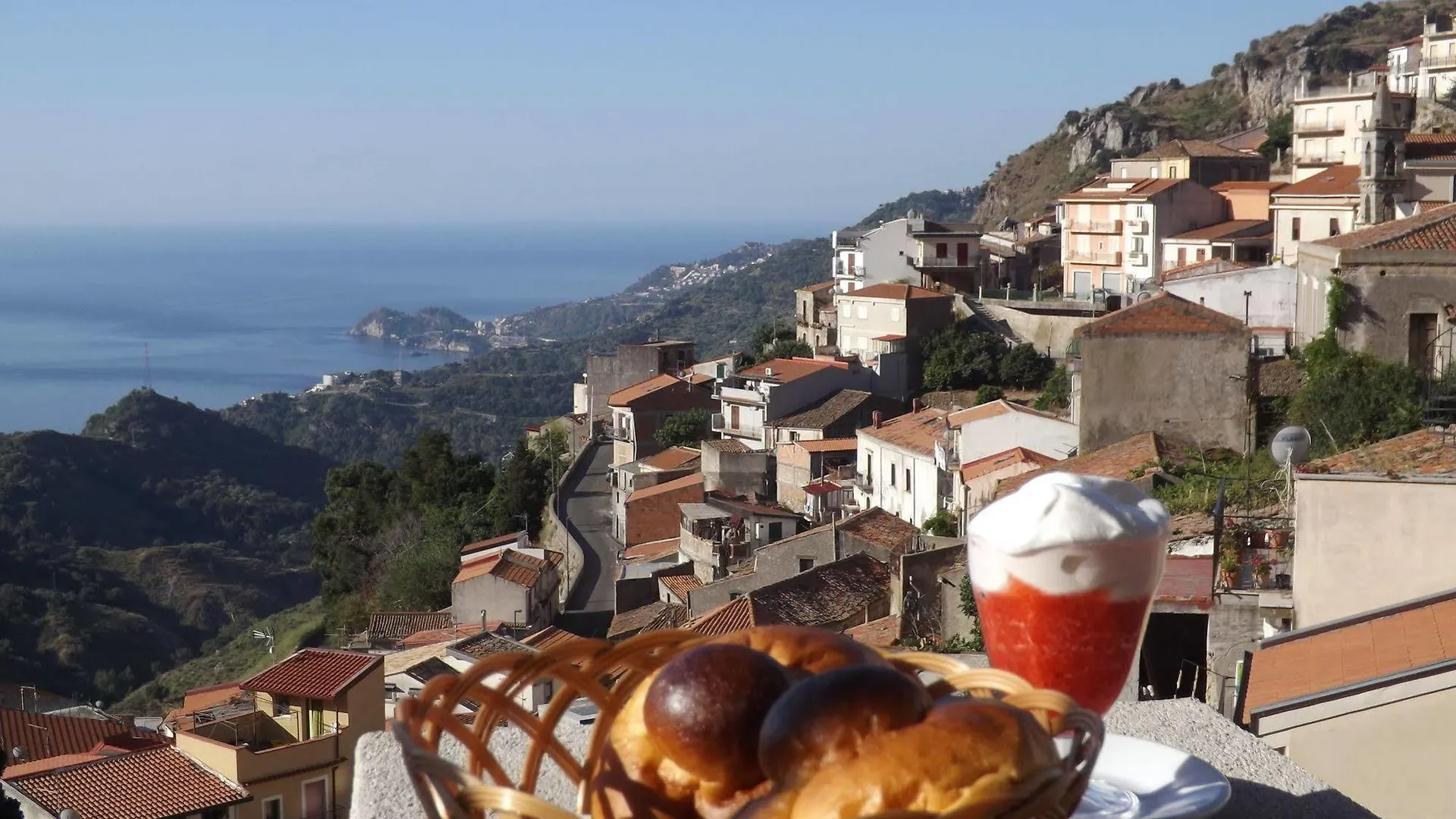 Hotel Albergo Diffuso Borgo Gallodoro