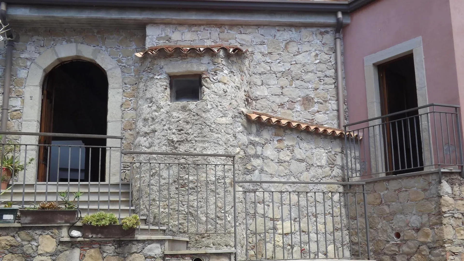 Albergo Diffuso Borgo Gallodoro Hotel